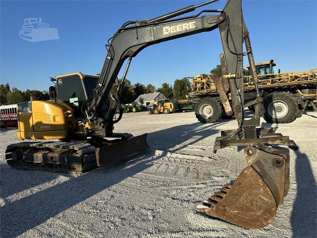 John Deere 85G