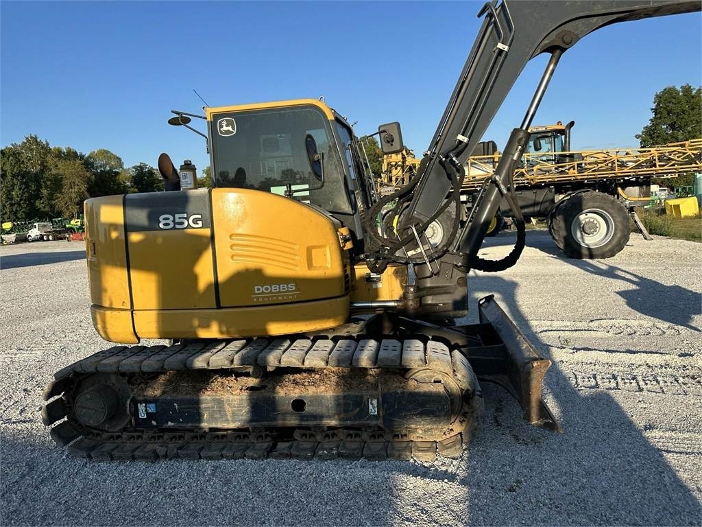 John Deere 85G