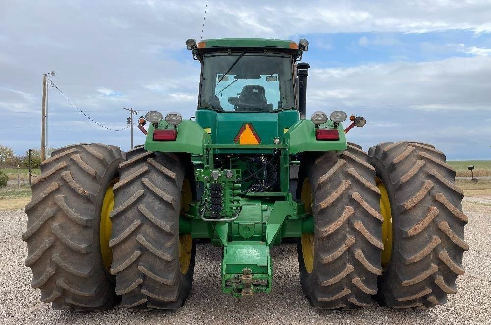 John Deere 9220