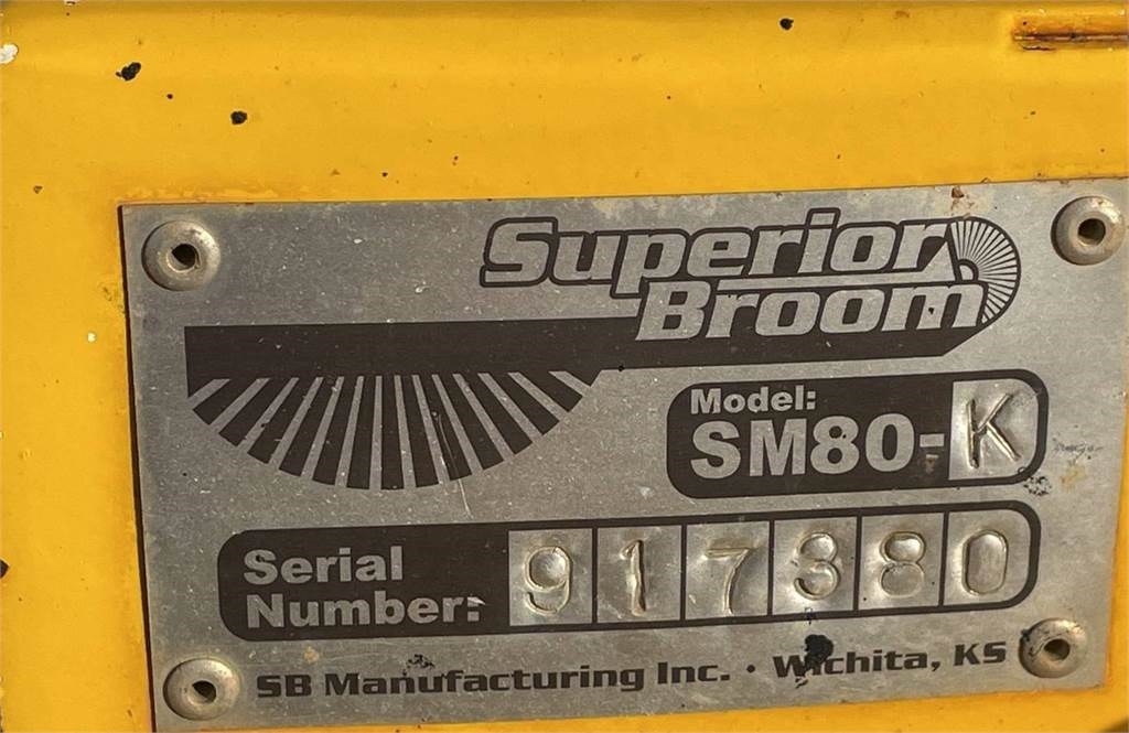 Superior Broom SM80K