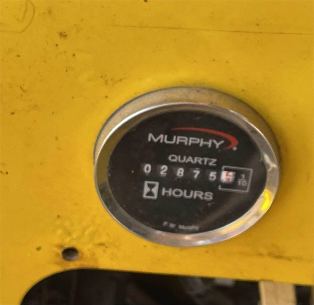 Superior Broom SM80K