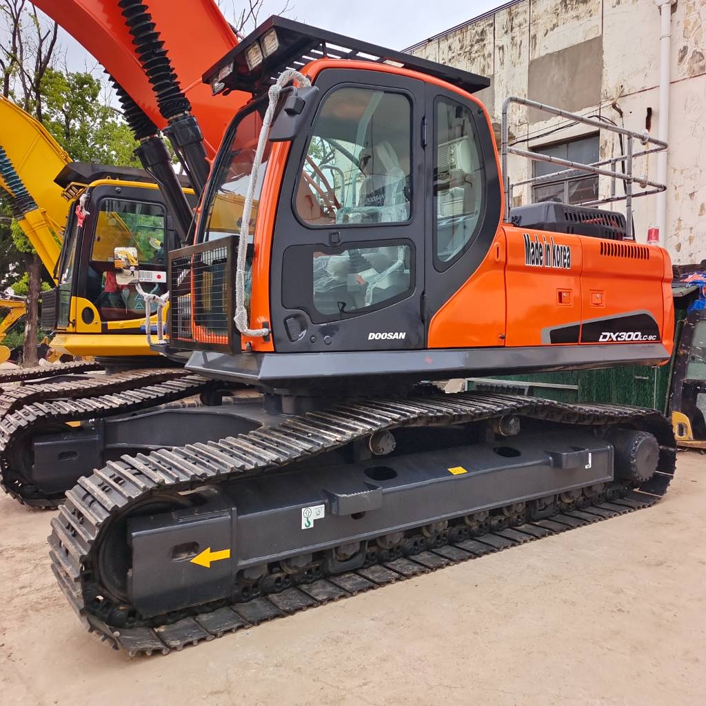 2023 Doosan DX 300-45363140
