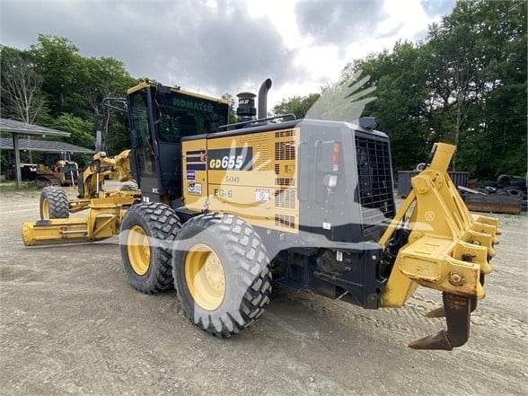 Komatsu GD655-6