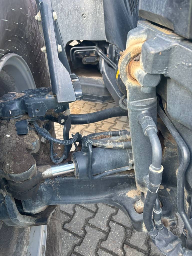 2020 Case IH OPTUM 300 CVX-47301239