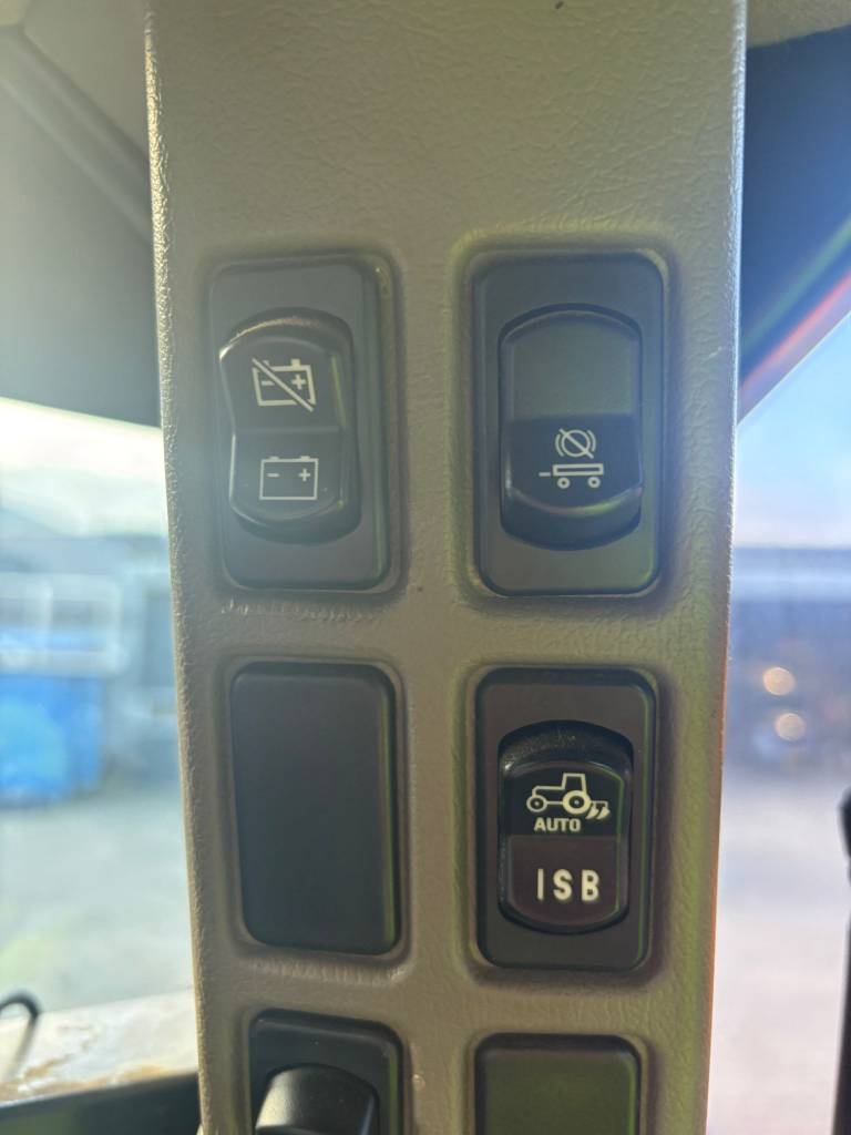 2020 Case IH OPTUM 300 CVX-47301253