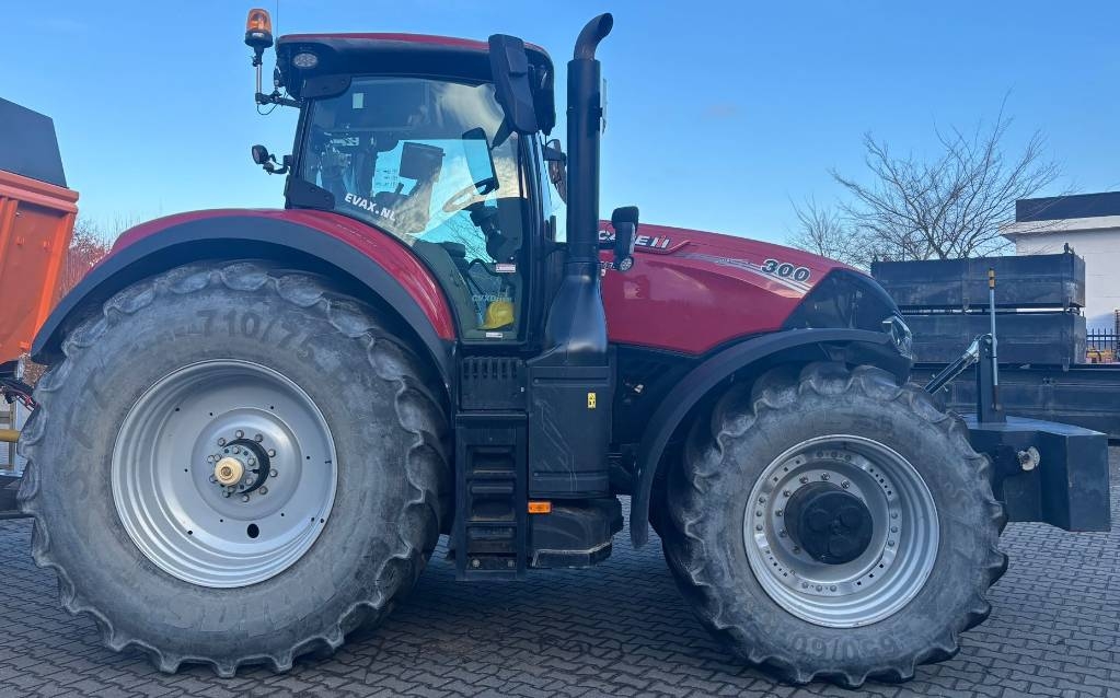 2020 Case IH OPTUM 300 CVX-47301229