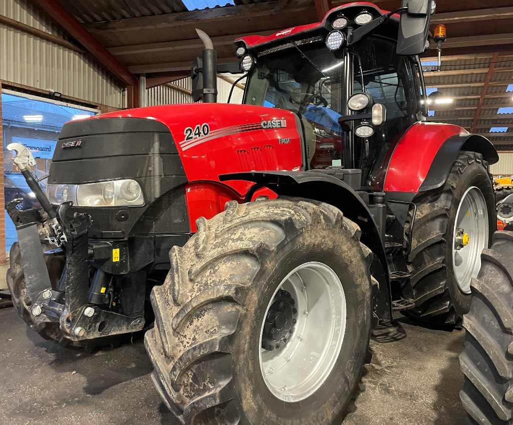 Case IH Puma 240 CVX
