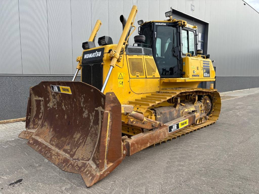 Komatsu D 65 EX-18 (CE - New UC - SU Blade)