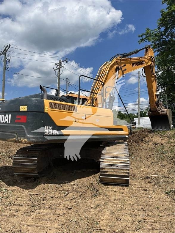 Hyundai HX330L