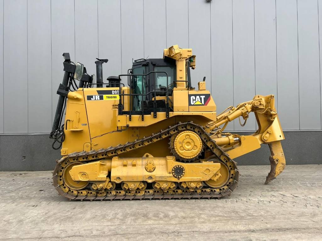 CAT D 9 T
