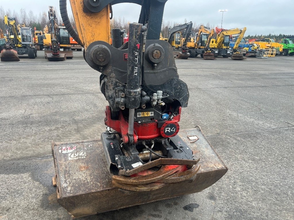 hyundai-hw-140-myyty-sold,6cb39759