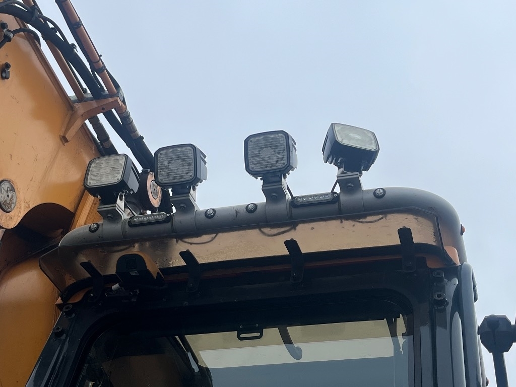 hyundai-hw-140-myyty-sold,e5e8206f