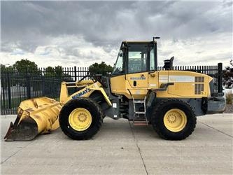 Komatsu WA200-5 Front End Loader