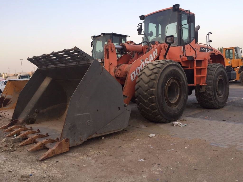 Used Doosan DL 300 Wheel Loaders Year 2013 Price 54 475 For Sale used-doosan-dl-300-wheel-loaders-year-2013-price-54-475-for-sale