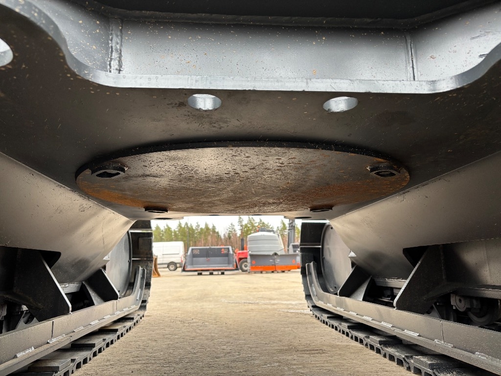 kobelco-sk-140-srhw-metsaalust,6a859ba0
