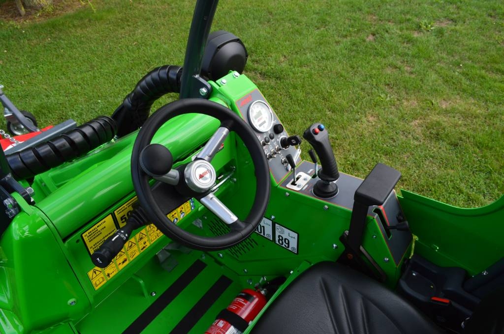 Avant 423 TDL+ Kniklader/Shovel - Shovels - Landbouw - Machine Service ...