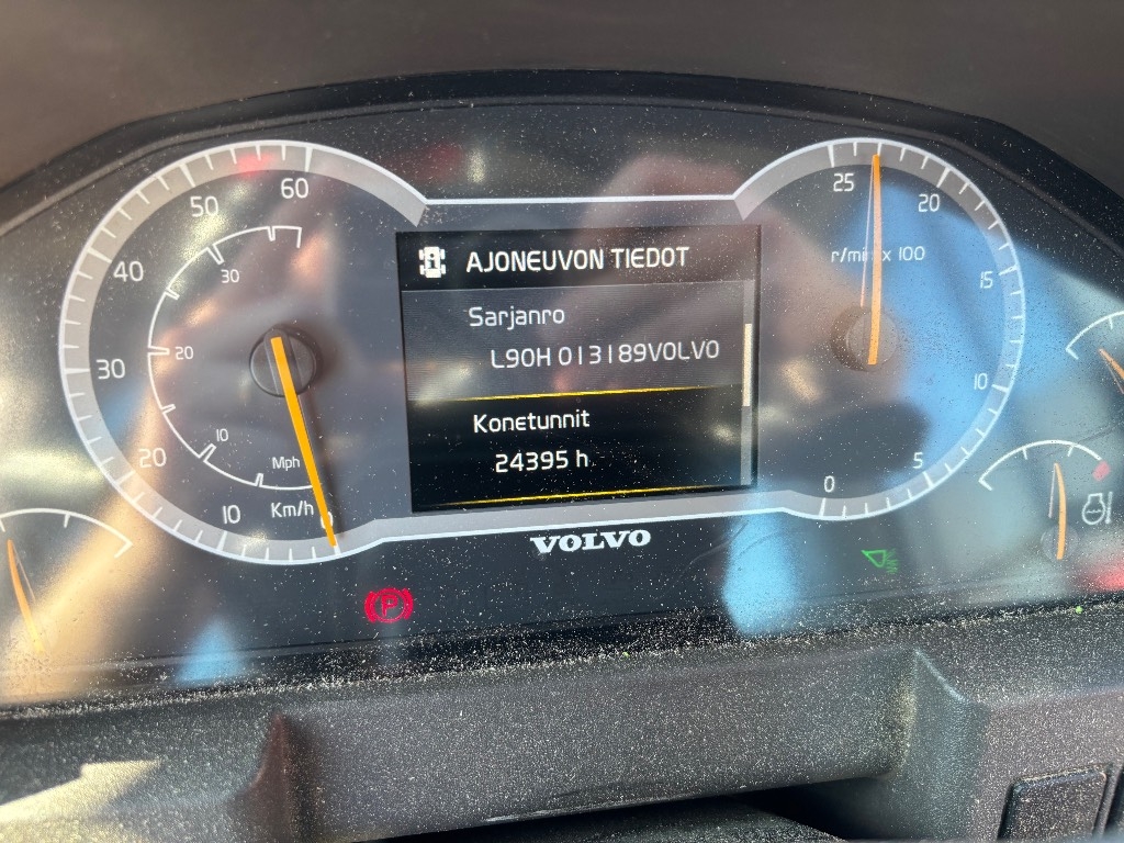 volvo-l-90-h-rasvari-hyvat-ren,3642a77c