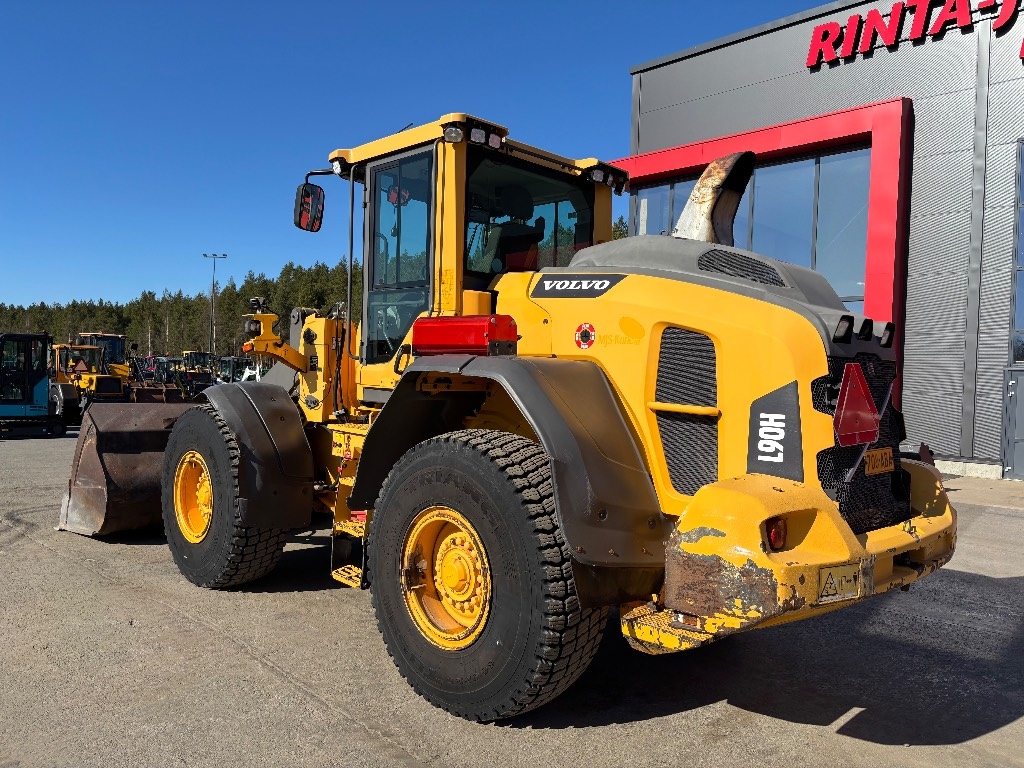 volvo-l-90-h-rasvari-hyvat-ren,3c73b4b1