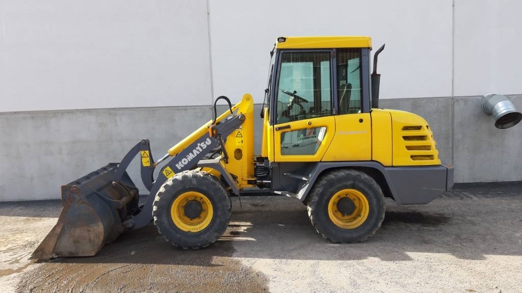 Komatsu WA 65-3 - Pyorakuormaajat - Maarakennus - KH-KONEET