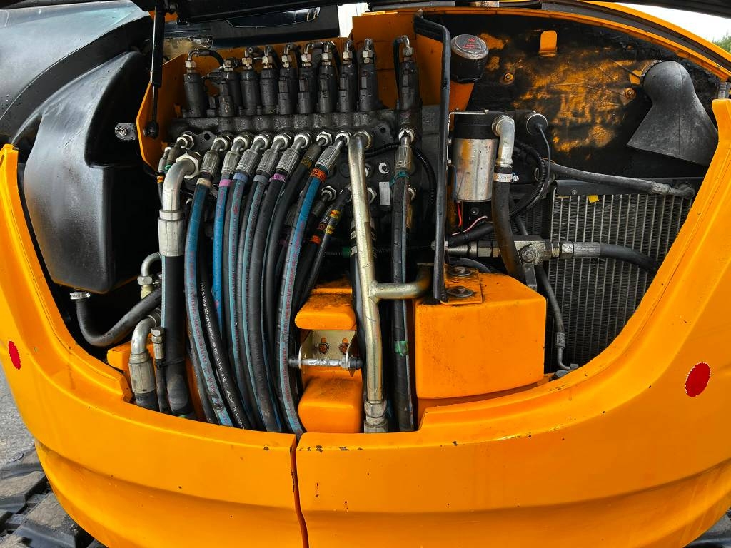 jcb-8080-myyty-sold,973e6c82