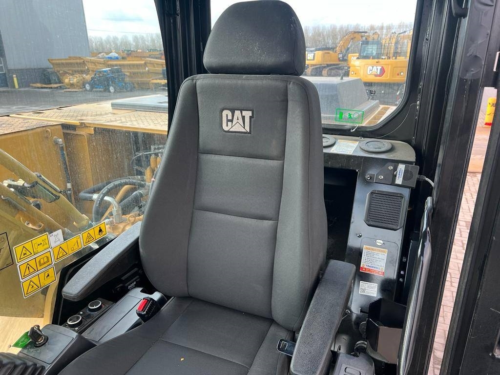 CAT 320 D3 GC (New / Non CE Certified)