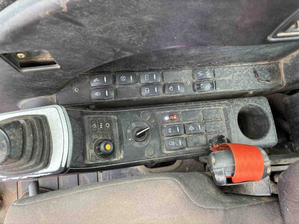 JCB 131 LC - thumbnail 10