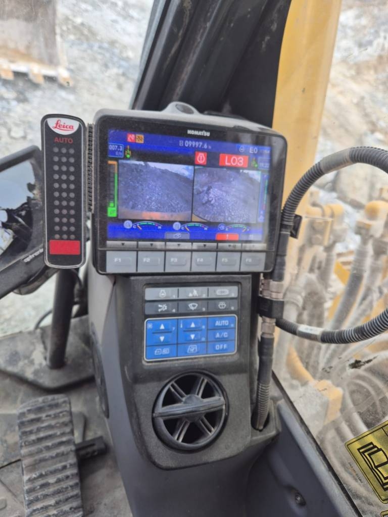 Komatsu PC360LC-11