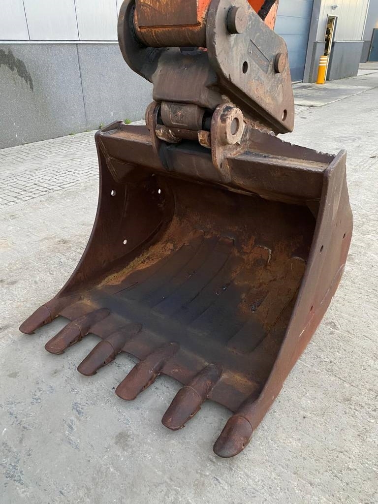 Hitachi ZX 250 LC-6 (GPS Prepared)