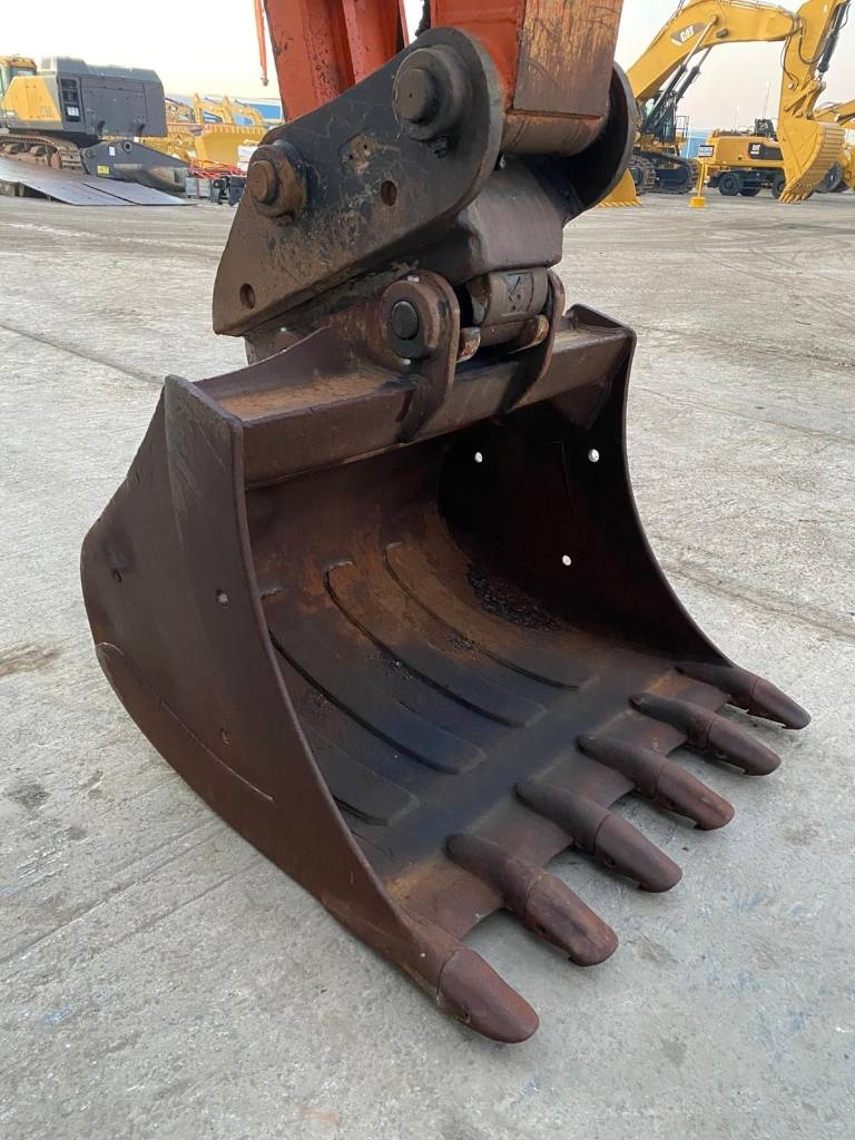 Hitachi ZX 250 LC-6 (GPS Prepared)