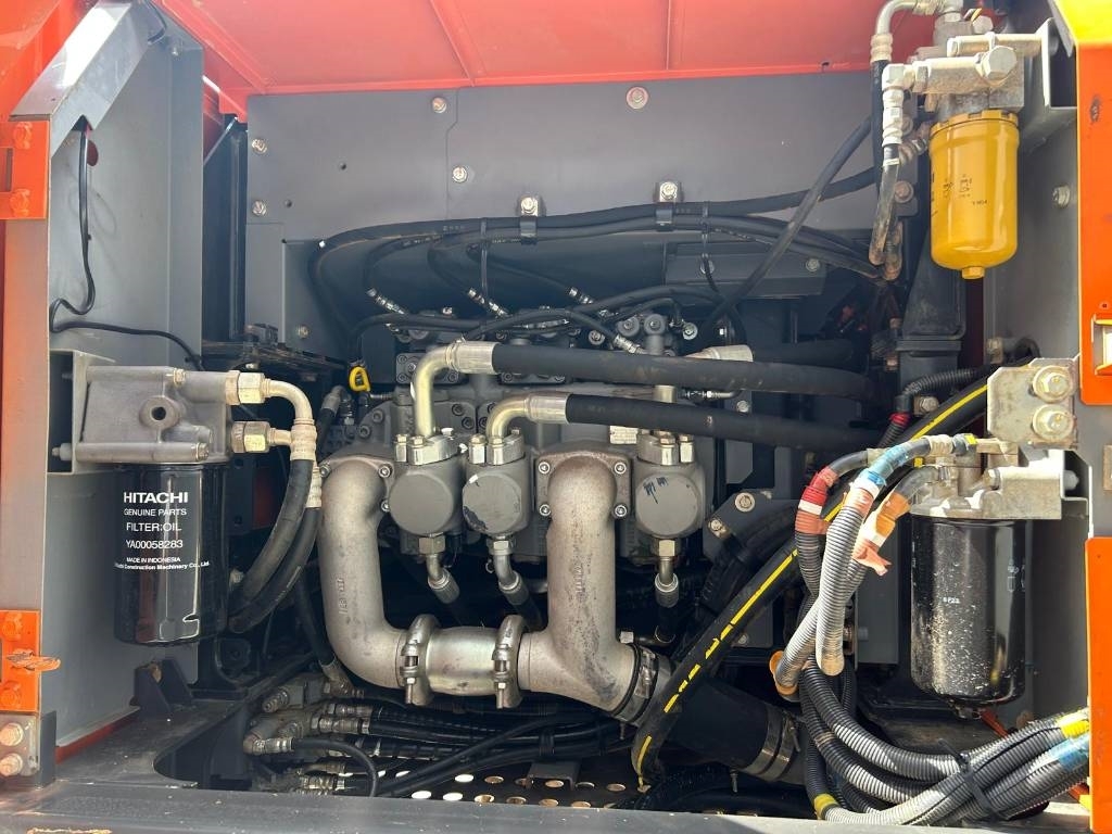 Hitachi ZX 250 LC-6 (GPS Prepared)