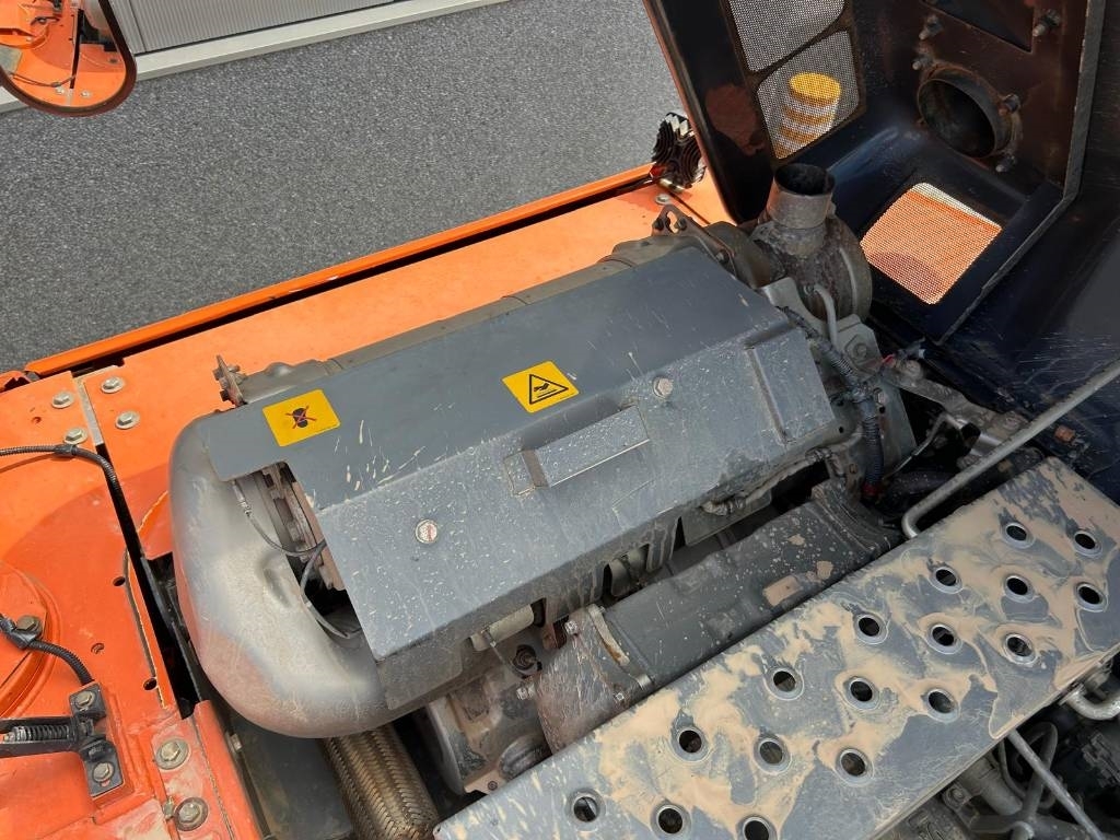 Hitachi ZX 250 LC-6 (GPS Prepared)