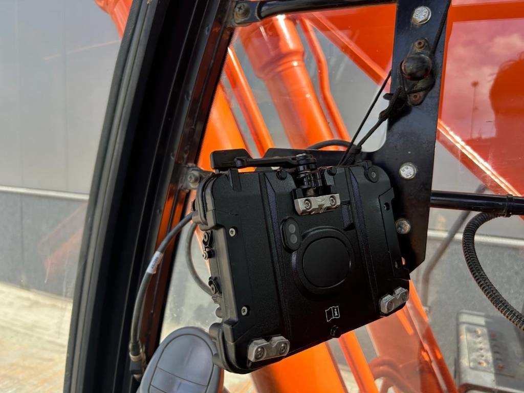 Hitachi ZX 250 LC-6 (GPS Prepared)