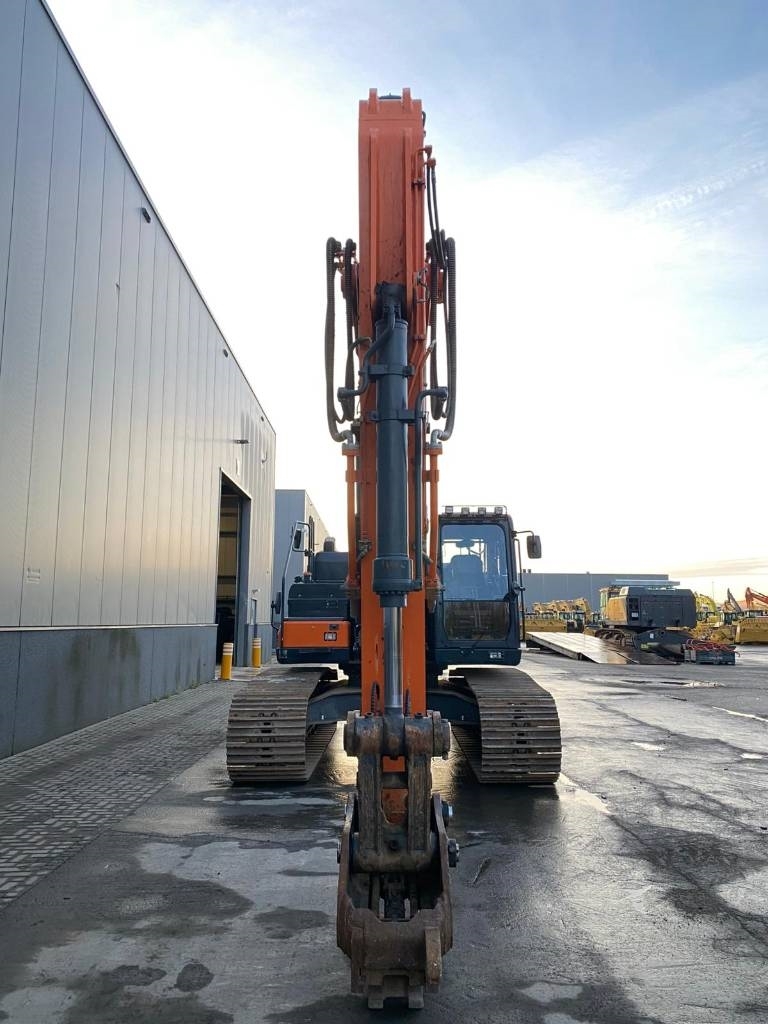 Doosan DX 300 LC-7