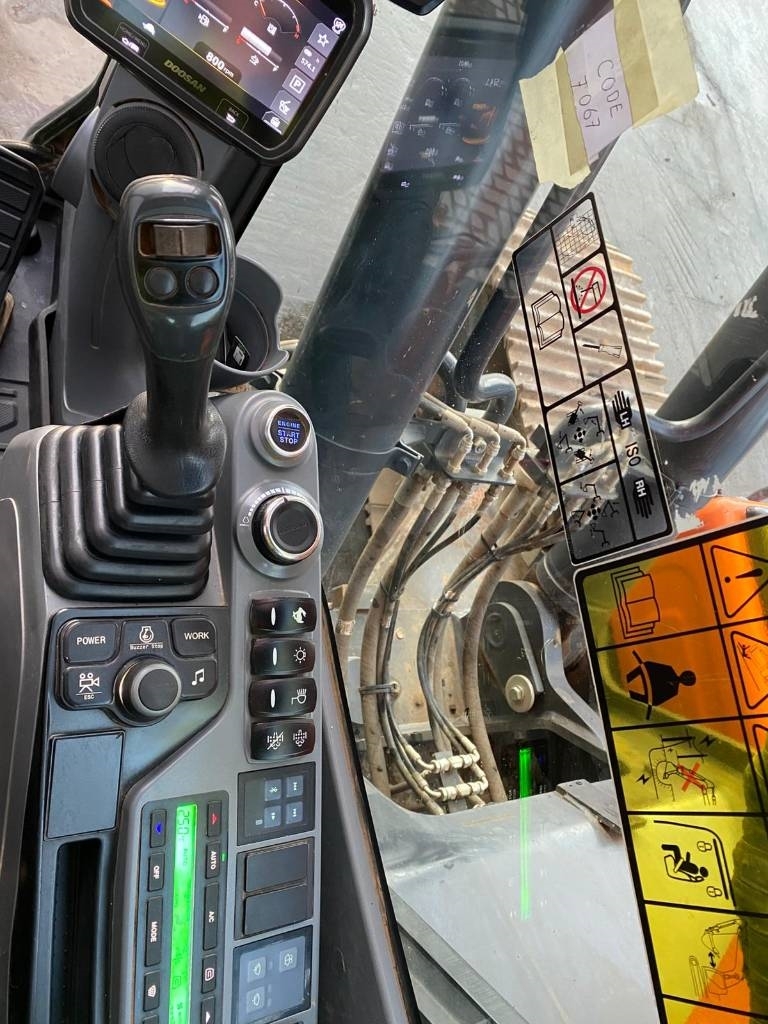 Doosan DX 300 LC-7