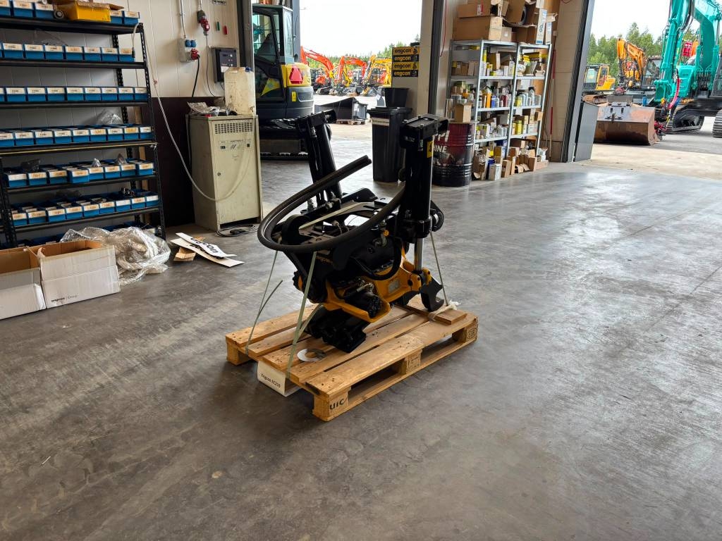 engcon-ec219-myyty-sold,b55f6e27