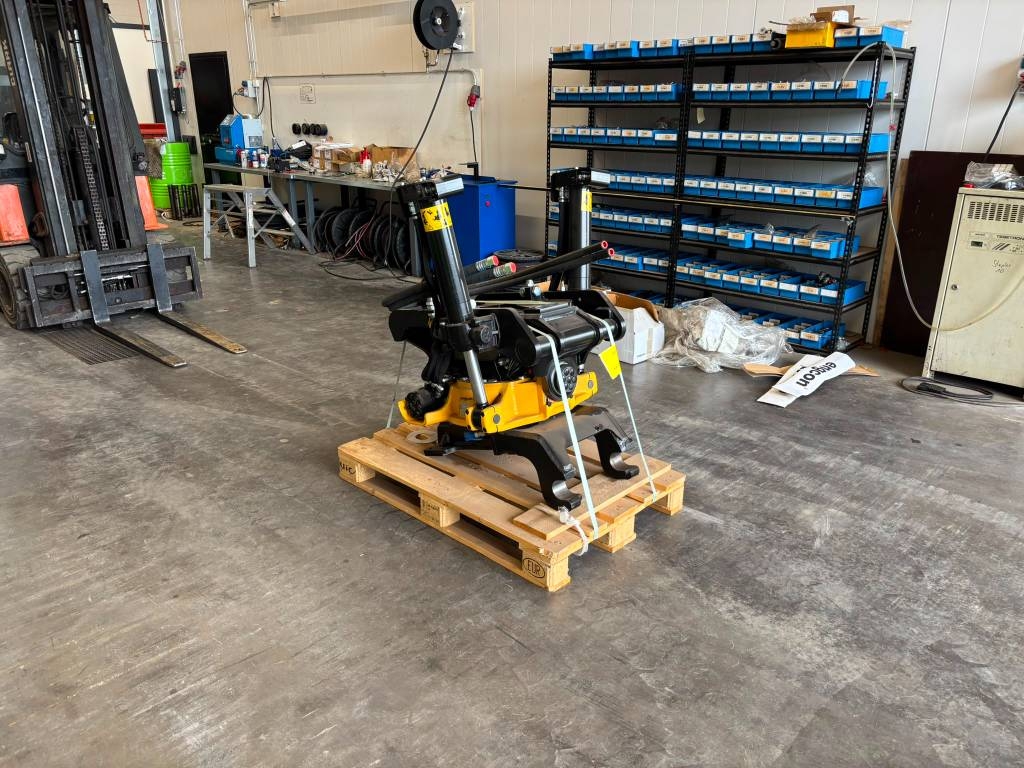 engcon-ec219-myyty-sold,cdd369c6