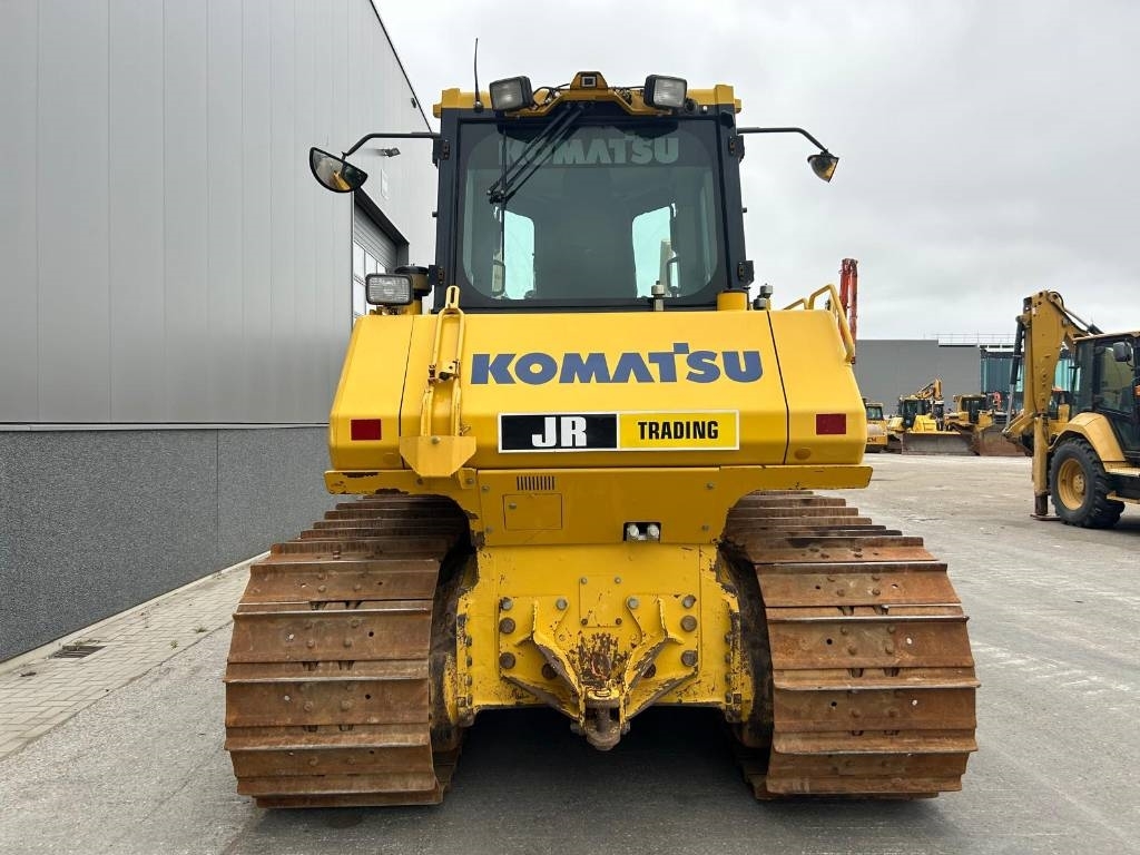 Komatsu D 65 WX-18