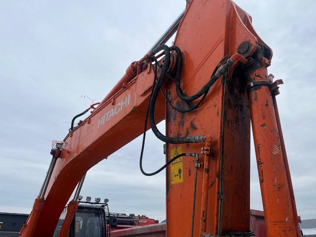 Hitachi ZX 350 LC-5B | Polar Machine Trading