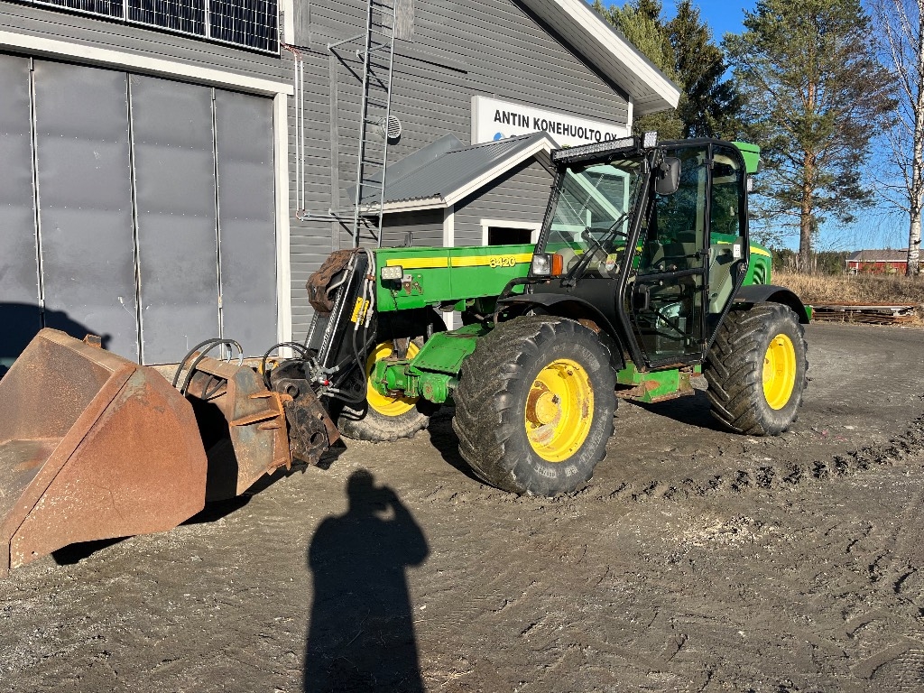 John Deere 3420 - Maatalouskurottajat - Maatalous - Wihuri Oy / Witraktor