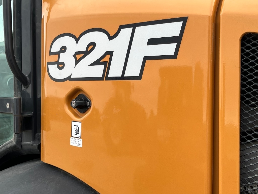 CASE 321 F