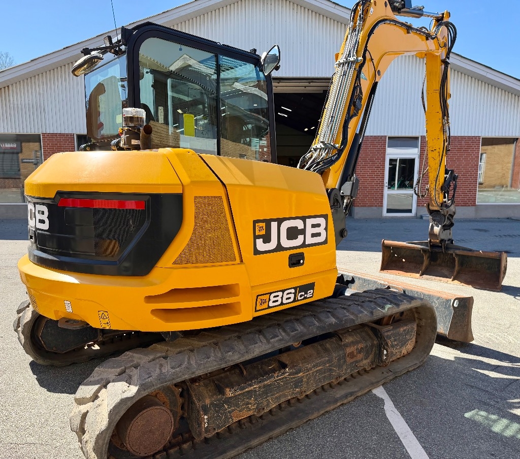 JCB 86 C-2