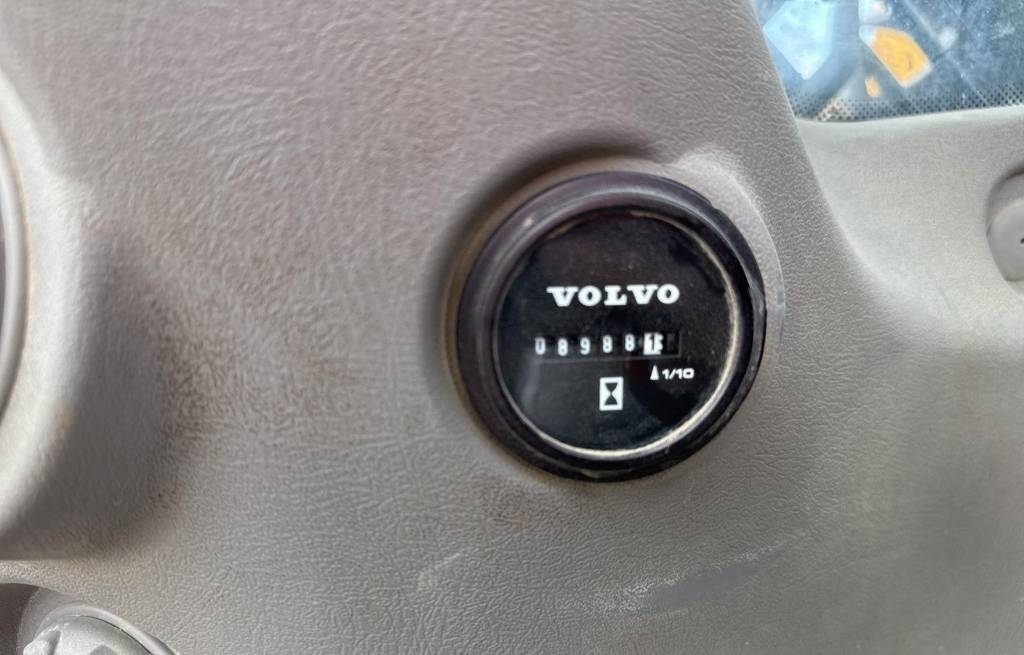 Volvo EC 750 EL (On Transport)