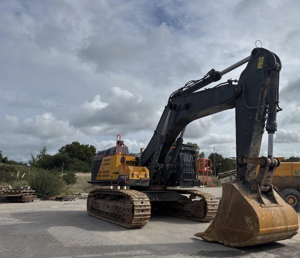 Volvo EC 750 EL (On Transport)