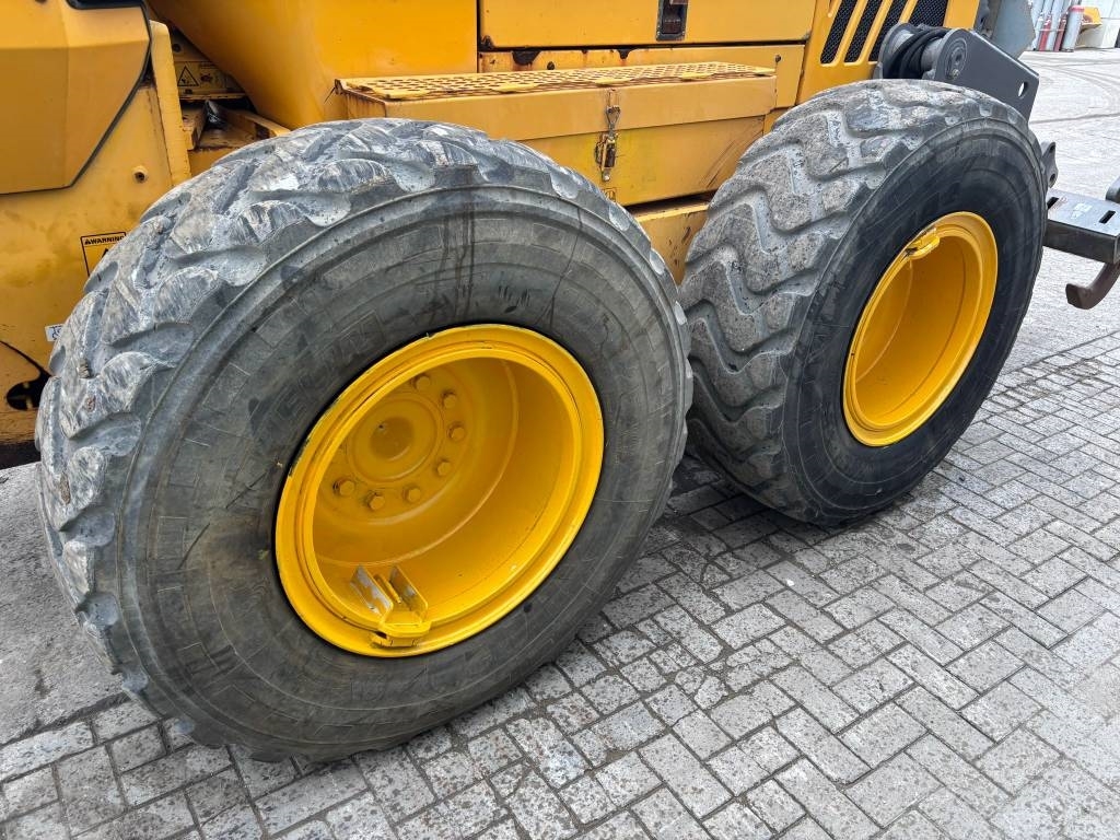 Volvo G 946 AWD (CE Certified / New Engine)