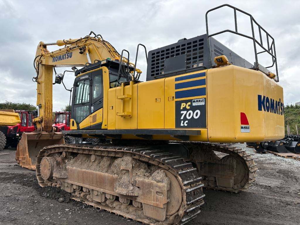 Komatsu PC700LC-11