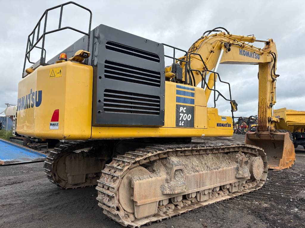 Komatsu PC700LC-11
