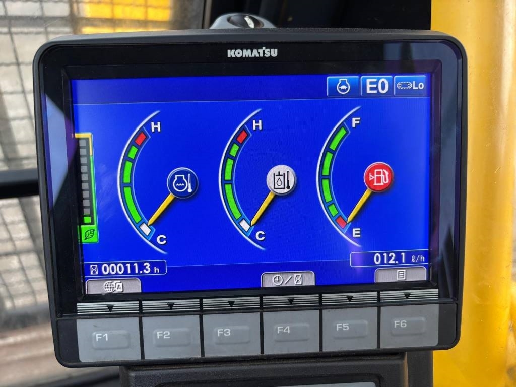 Komatsu PC 210-10M0 (New / Non CE Certified)