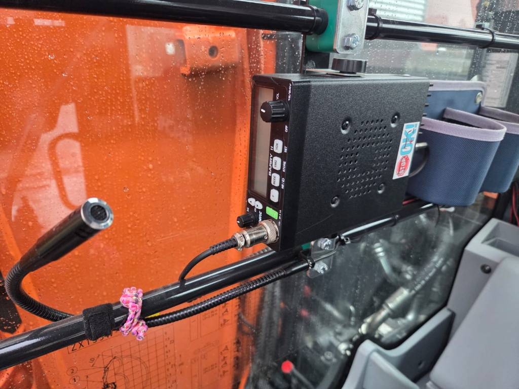 hitachi-zx-135-w-7-pyorittaja,6cd67493