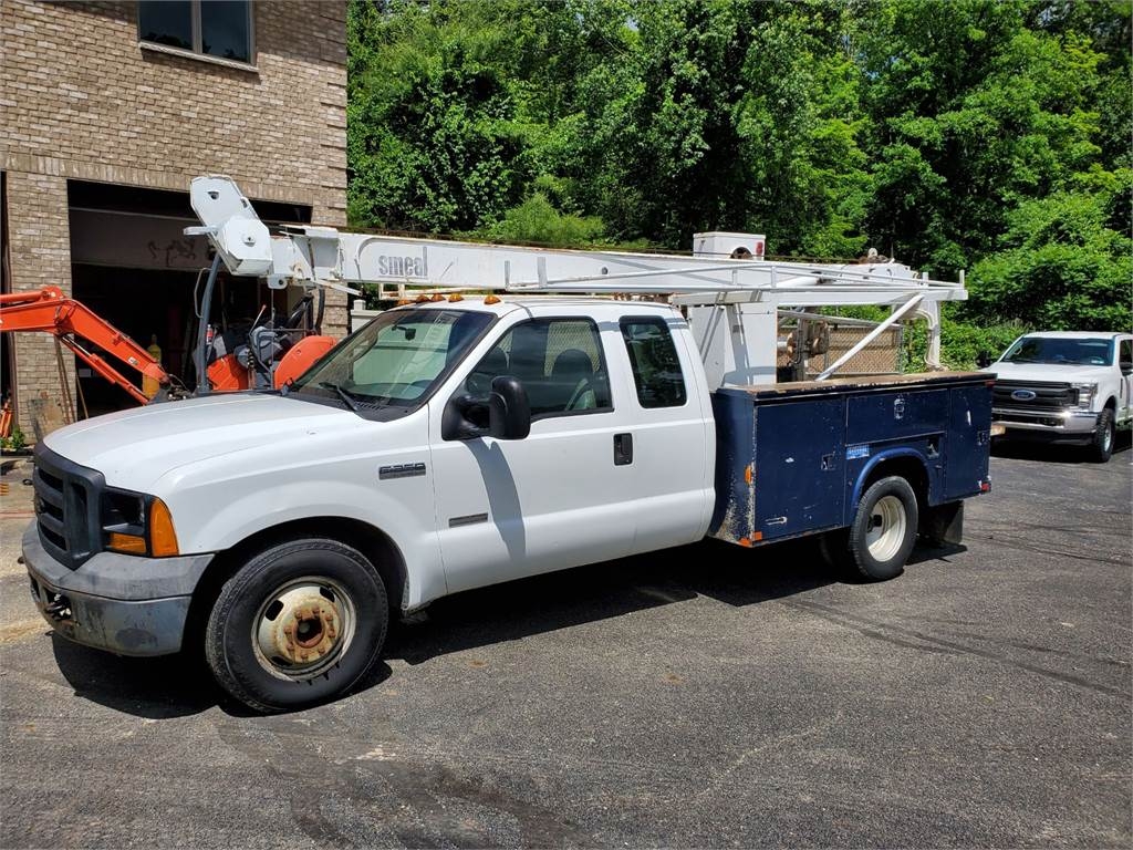 [Other] Smeal 5T Pump Hoist Rig