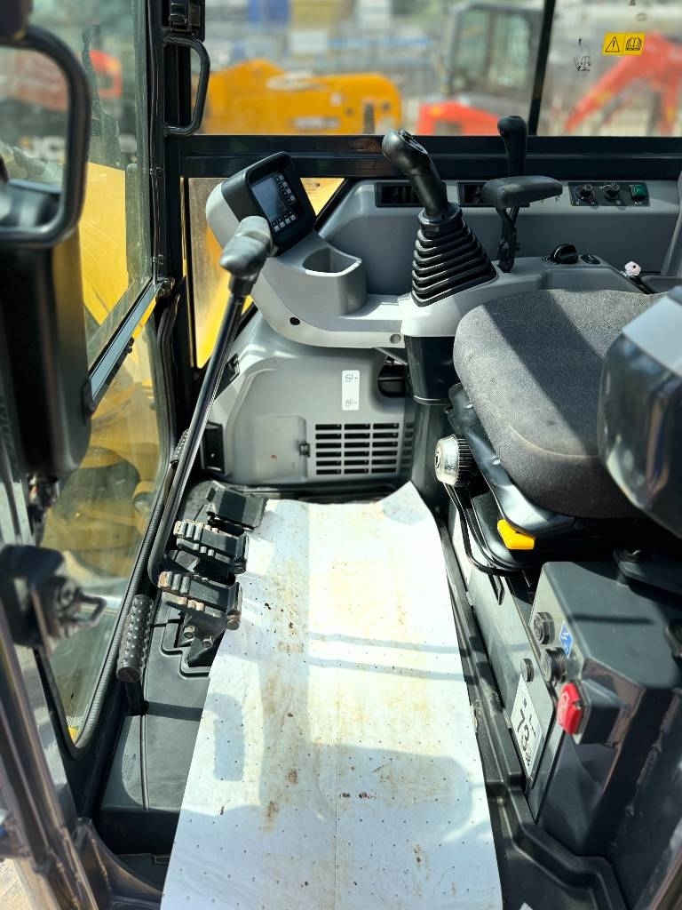 Komatsu PC 80 MR-5 - thumbnail 8